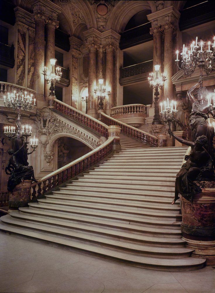 Le grand escalier de l