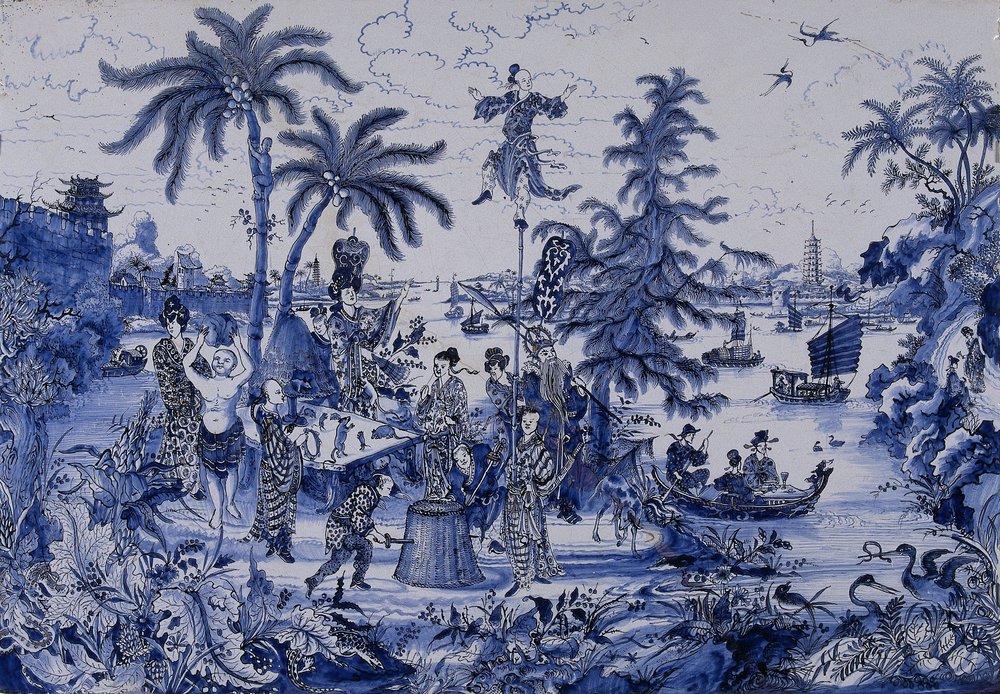Plaque avec un paysage de chinoiserie et des détails dorés, vers 1680 - Dutch School