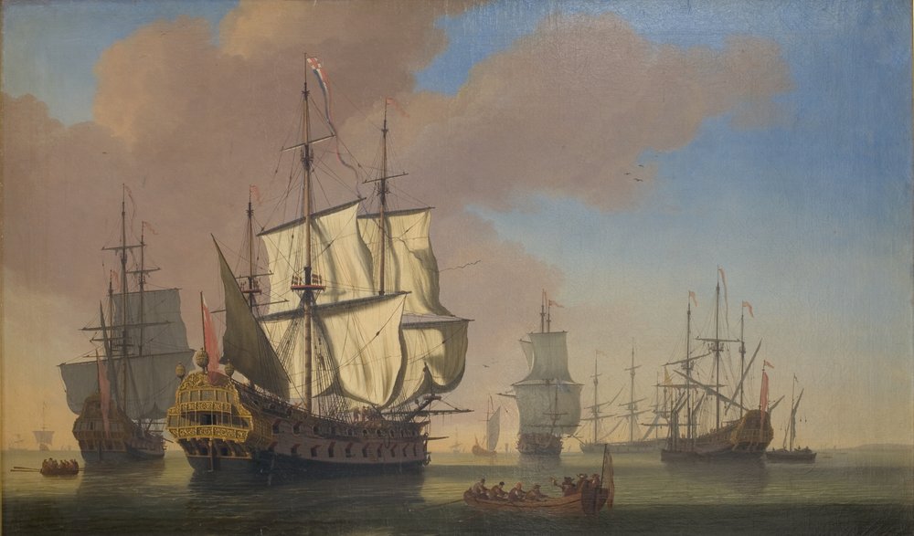 Navires de guerre anglais dans une rade par temps calme