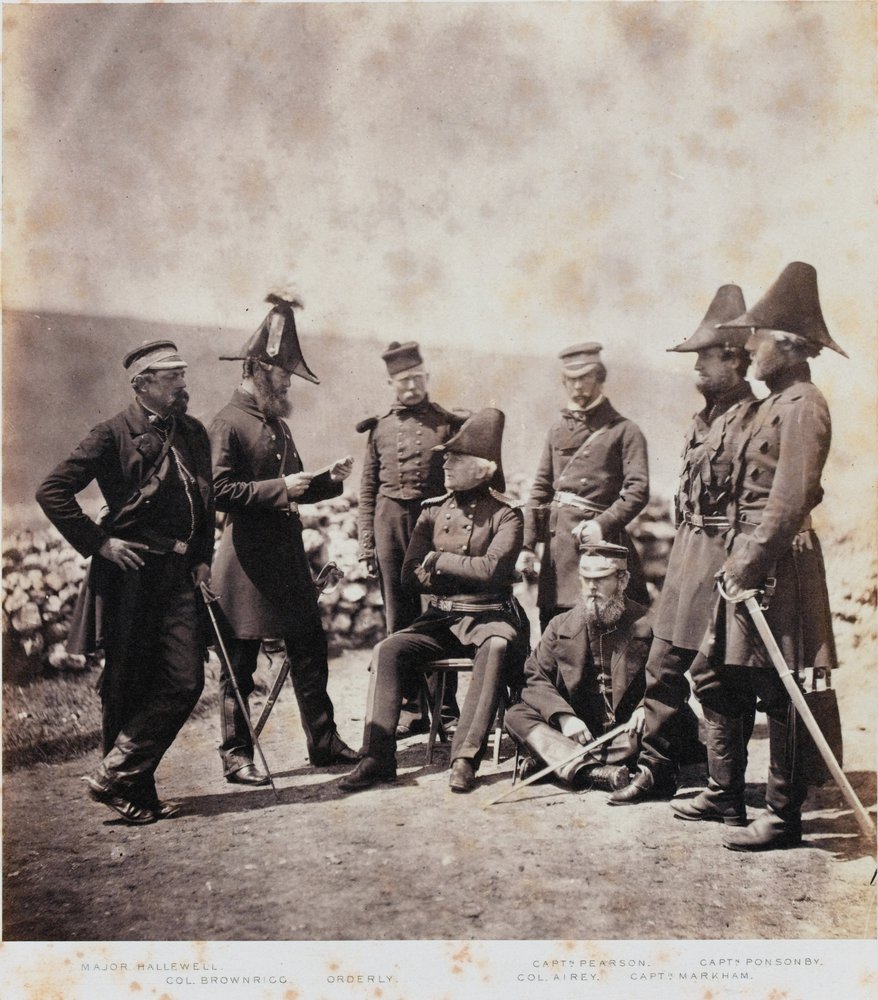 Le lieutenant-général Sir George Brown et son état-major, d