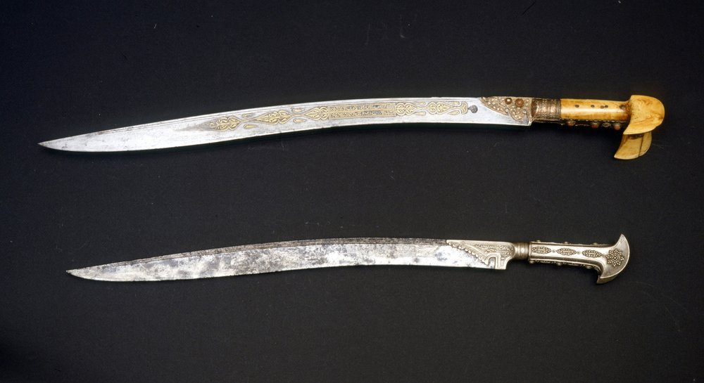 Le yatagan, sabre turc qui a donné leur forme aux baïonnettes. XIXe siècle. - Turkish School