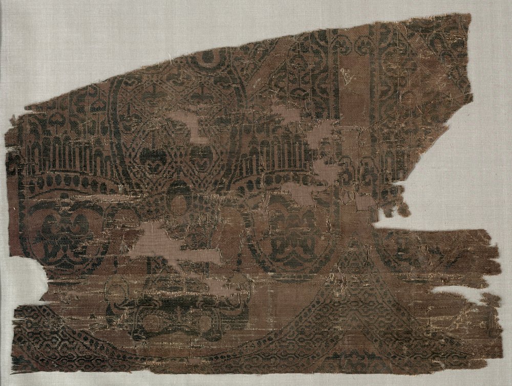 Fragments de samit avec des aigles bicéphales, du tombeau de Saint Bernard Calvo, 1200-1243 - Unbekannt