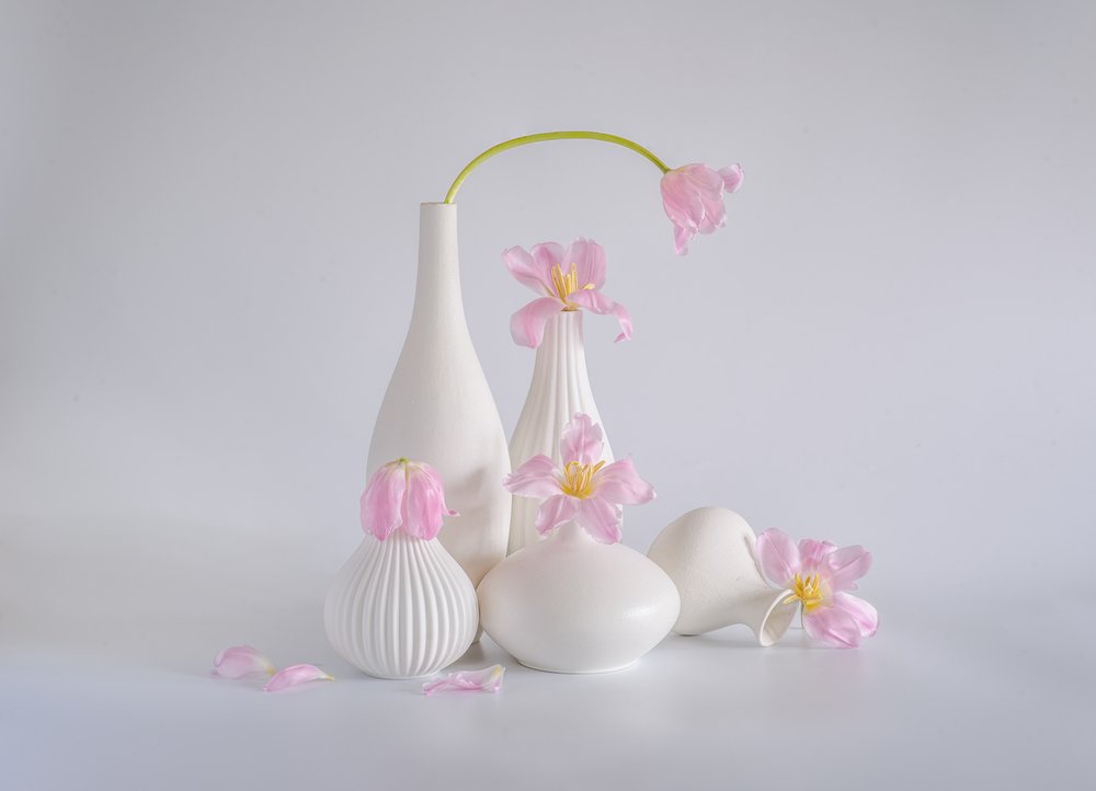 Nature morte aux tulipes rose pâle - Alice Sheng