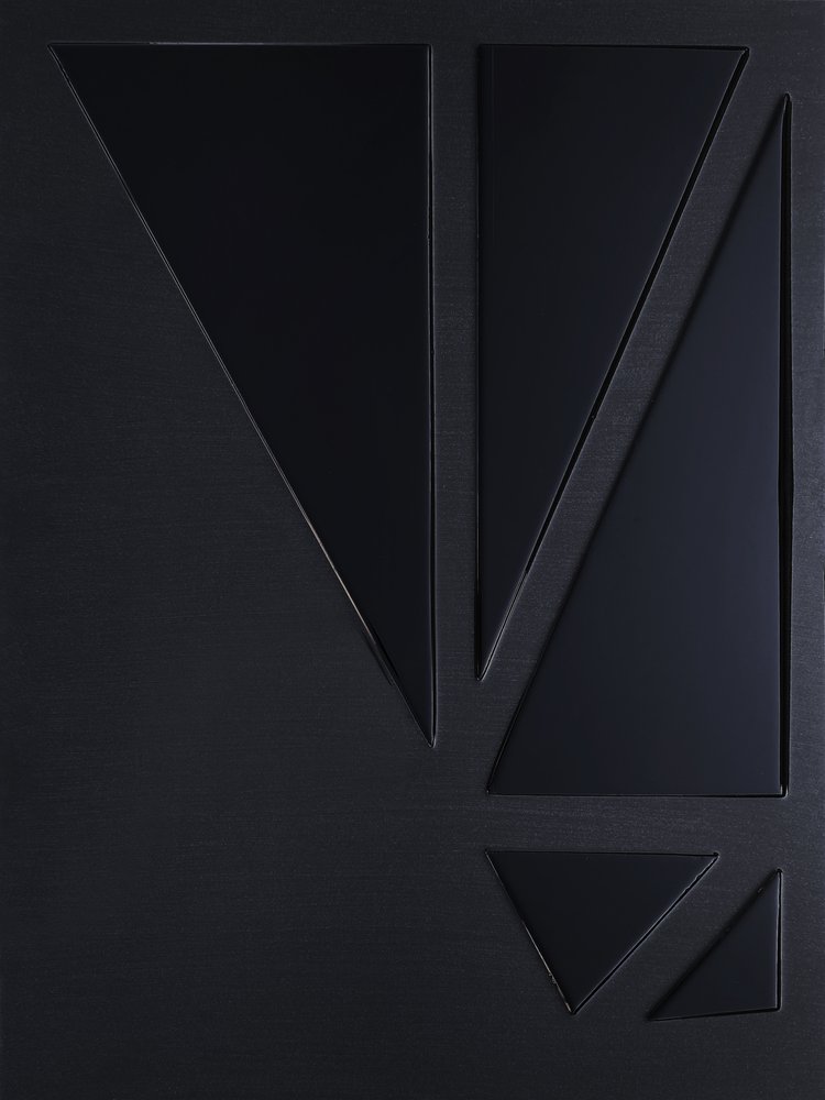 Triangles géométriques sombres - Alyson Storms