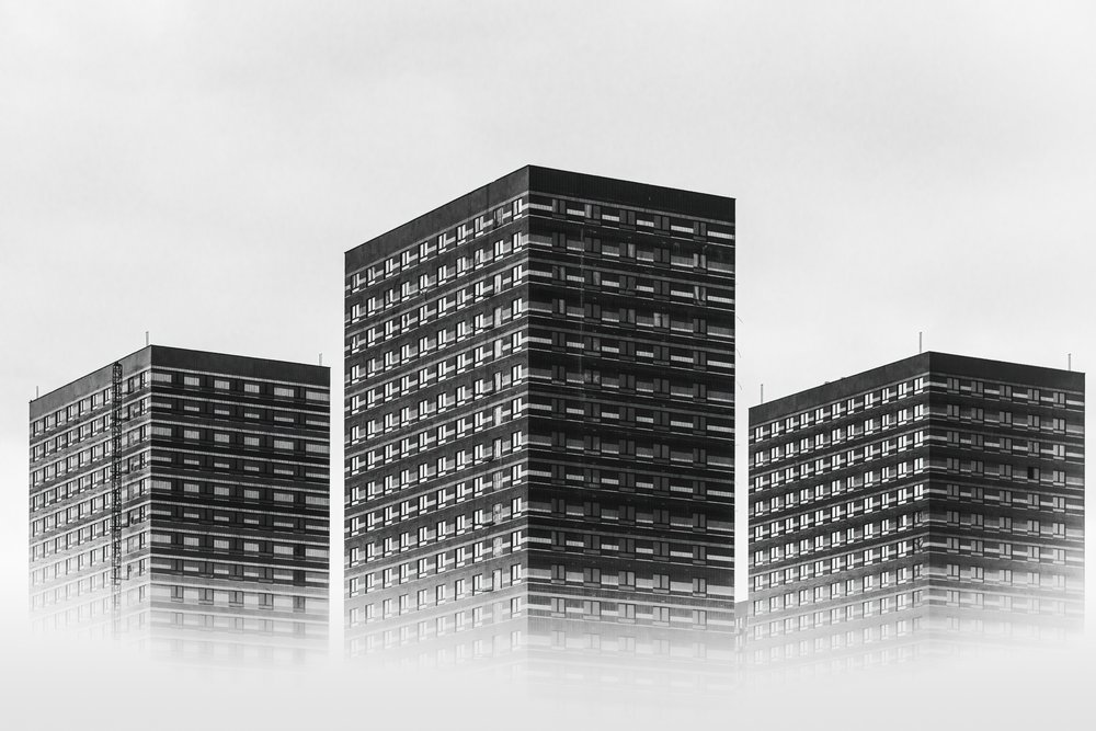 Les tours de Misty City - Andrey Kotov