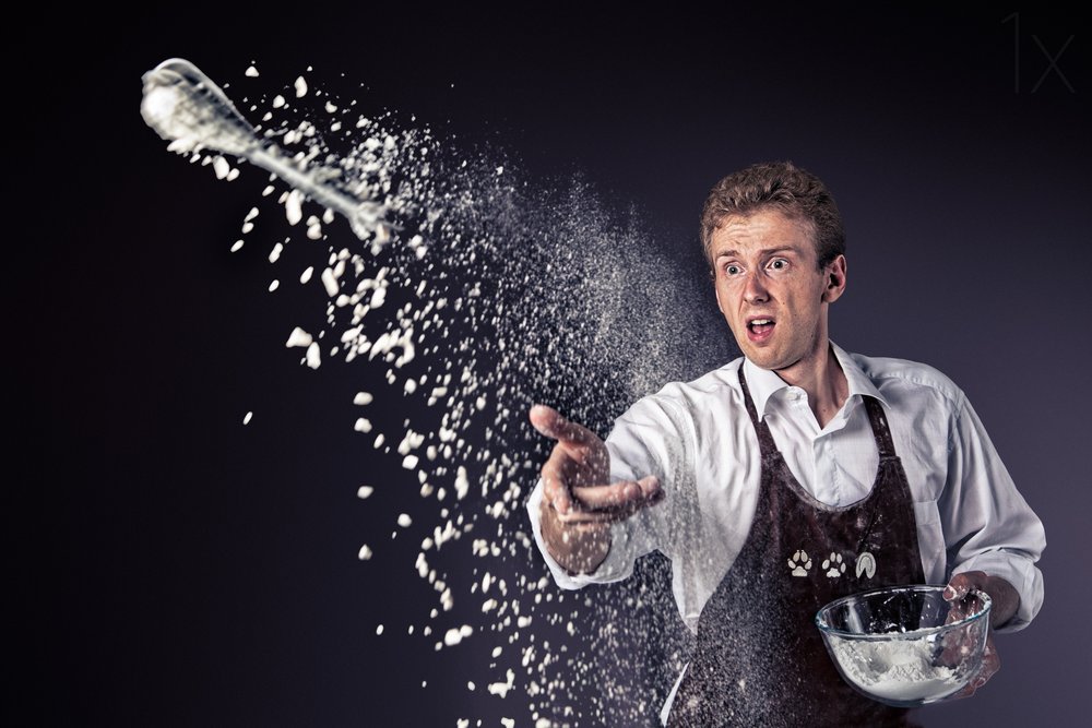 Surprise : une explosion de farine - Christophe Kiciak