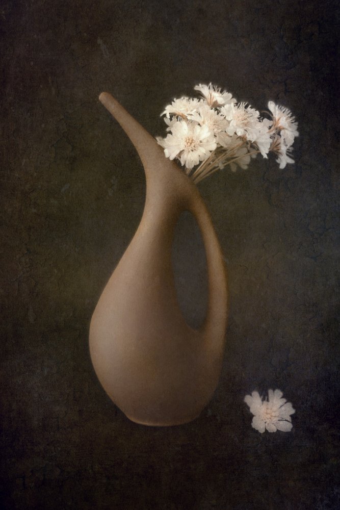 Fleurs dans un vase élégant - Cicek Kiral