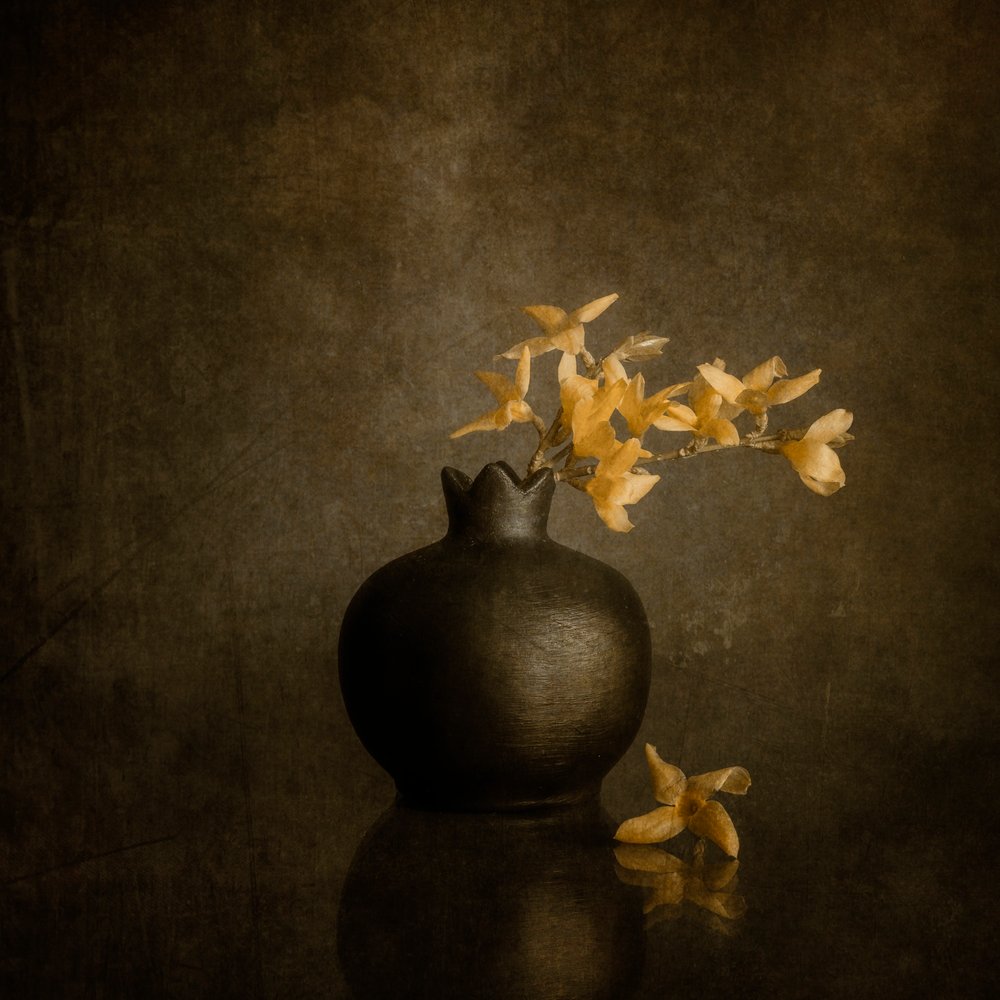 Vase foncé « Golden Blossoms » - Cicek Kiral