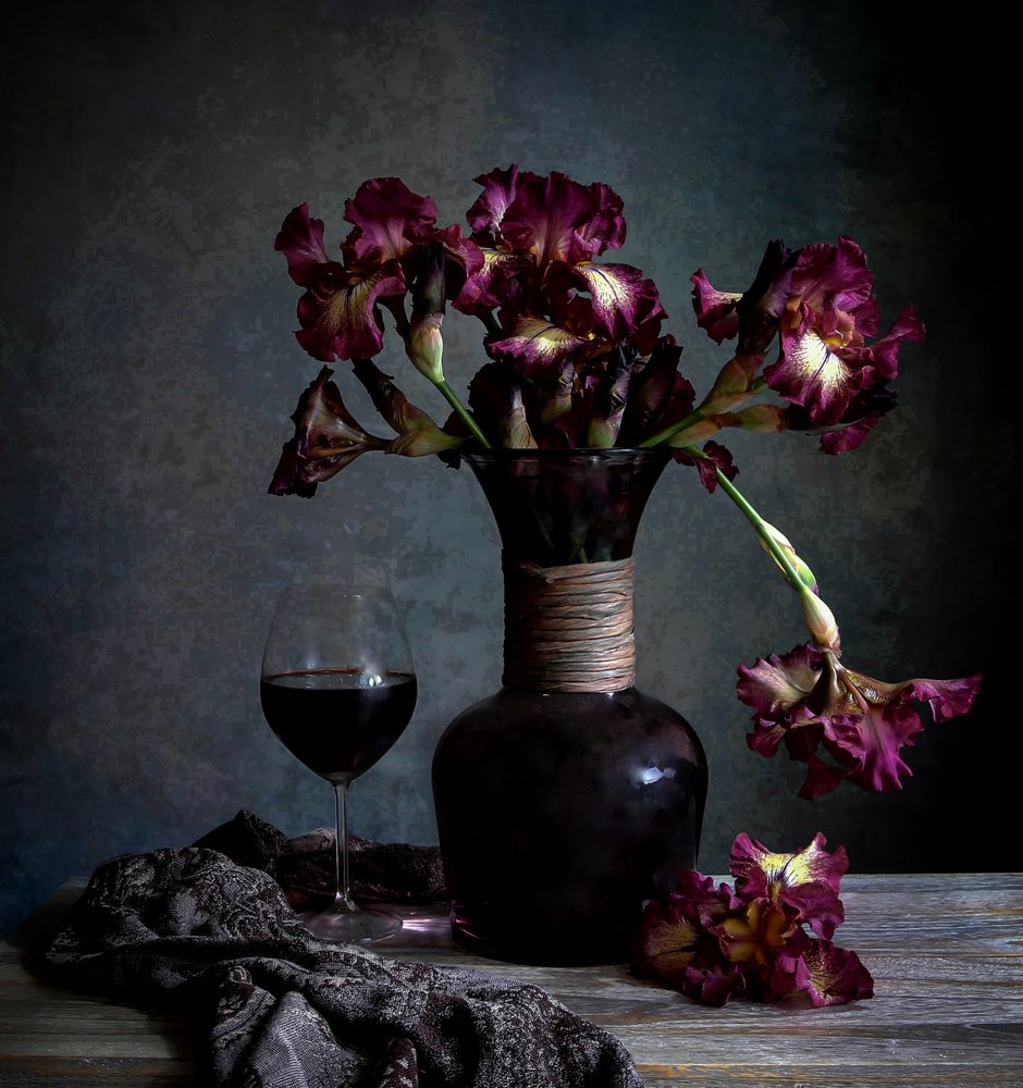 Iris sombres et vin - Fangping Zhou