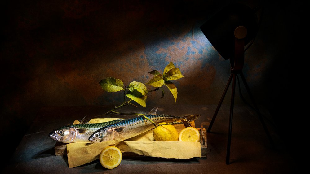 Nature morte spectaculaire représentant un maquereau - Felice Angelino