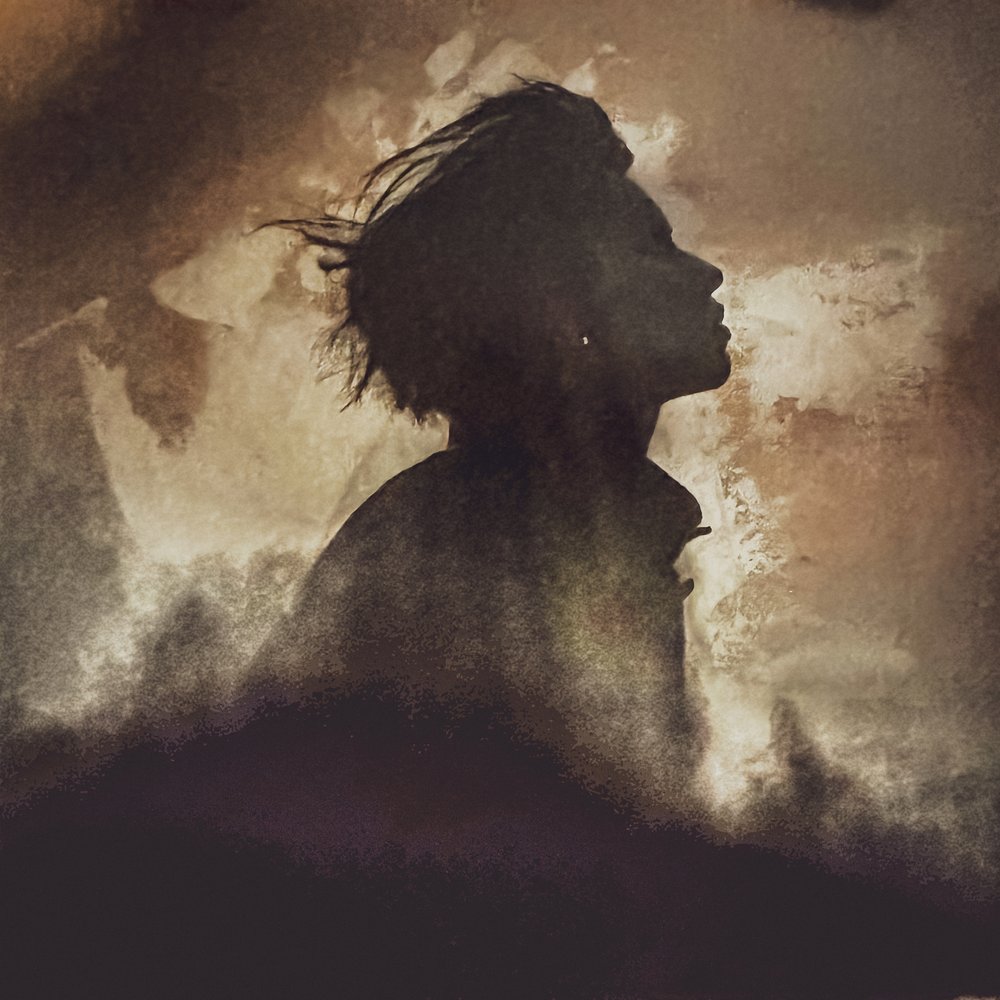 Silhouette balayée par le vent - Kurosaki Sangan