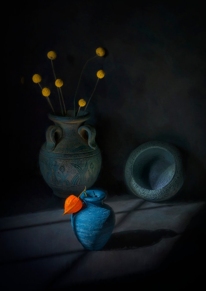 Vases « Moody Still Life » - Lydia Jacobs