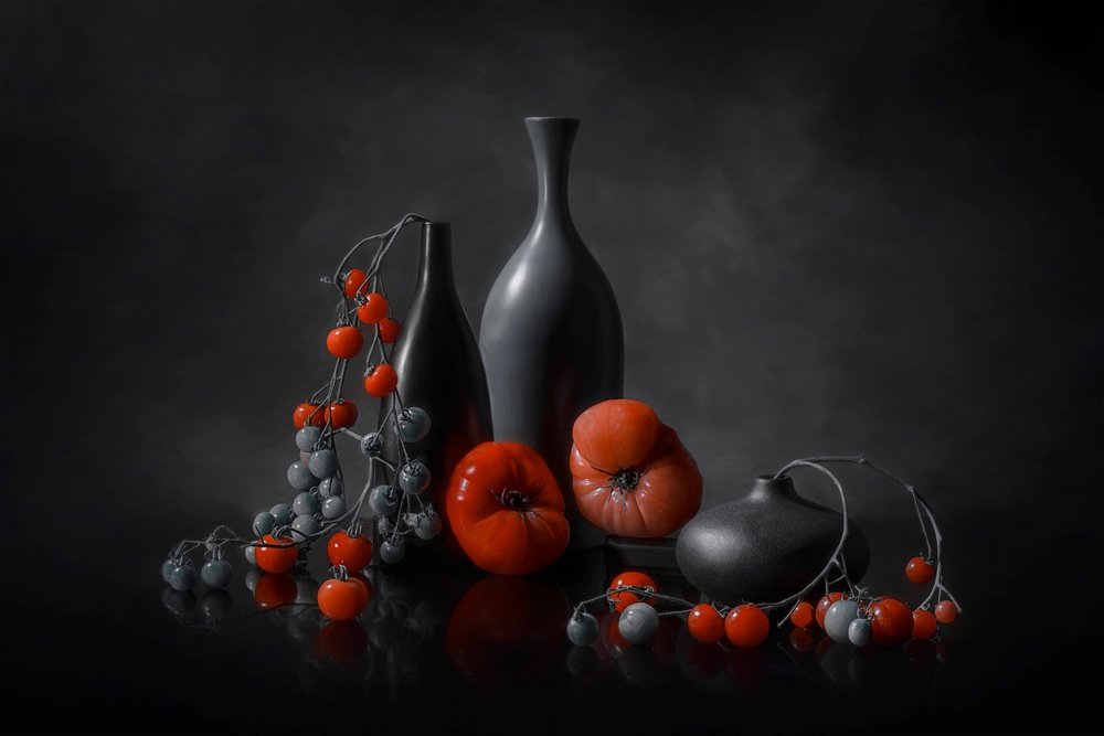 Nature morte aux tomates mélancoliques - Lydia Jacobs