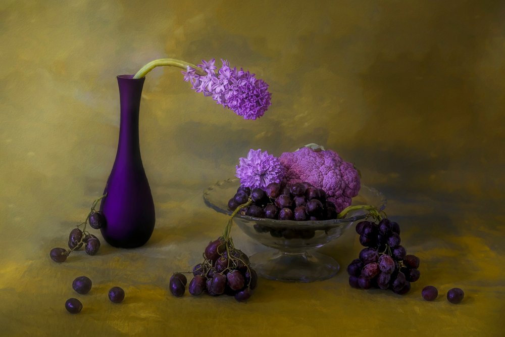 Nature morte violette somptueuse - Lydia Jacobs