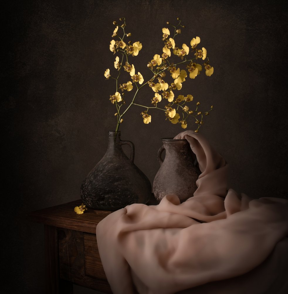 Orchidées jaunes mélancoliques - Margareth Perfoncio