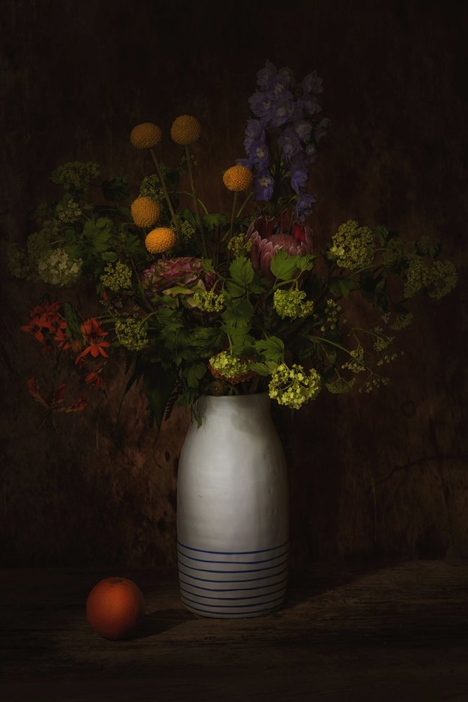 Nature morte florale sombre - Saskia Dingemans