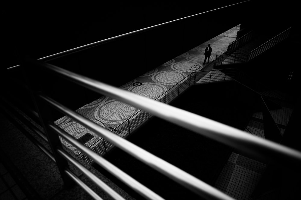 Passerelle urbaine « Solitary Man » - Satoshi Hata