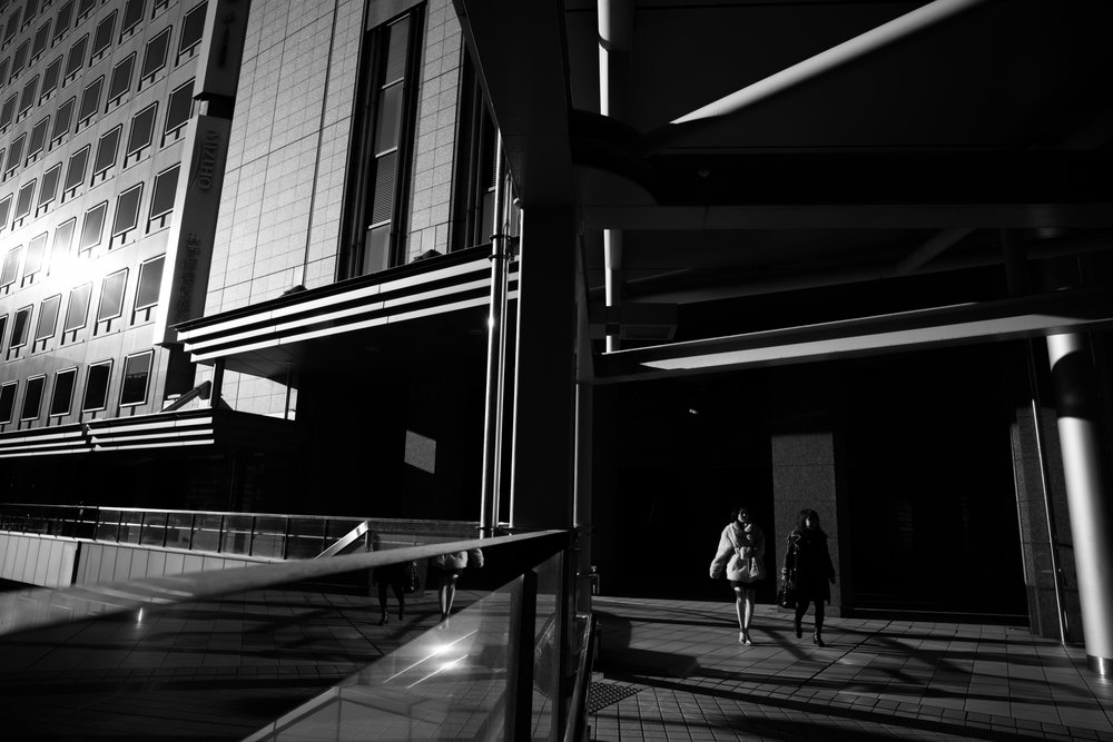 Promenade « Urban Shadows » - Satoshi Hata