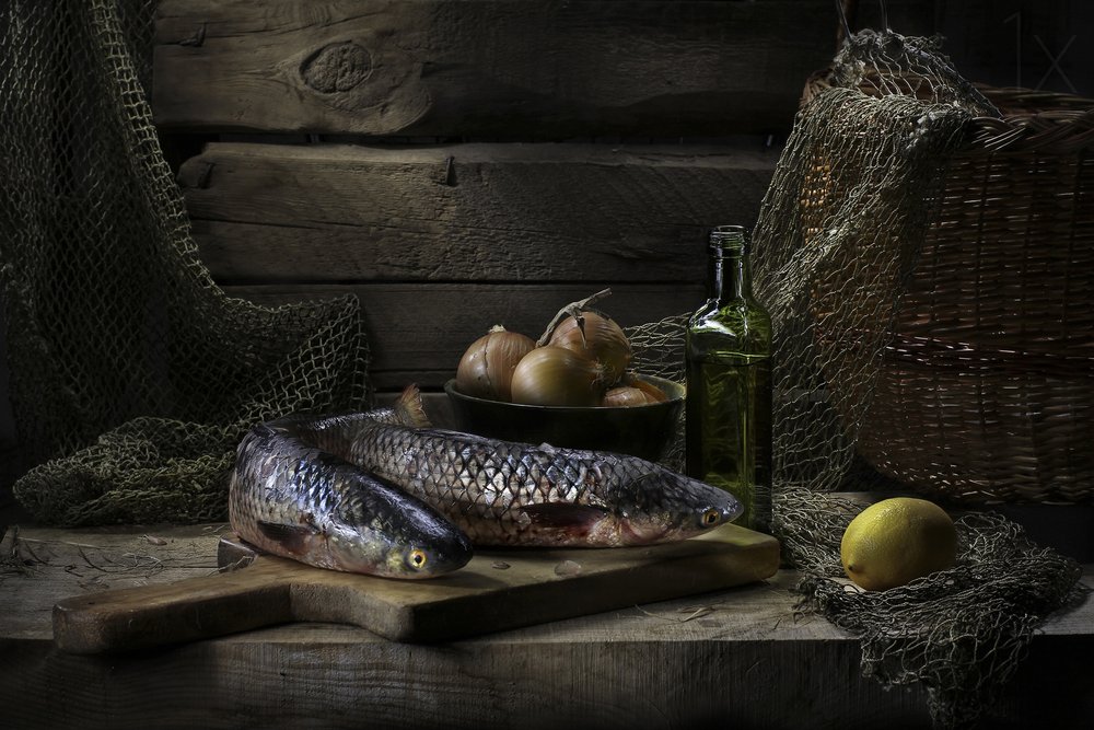Nature morte aux fruits de mer sombres - Svetlana Pavlоvskaja