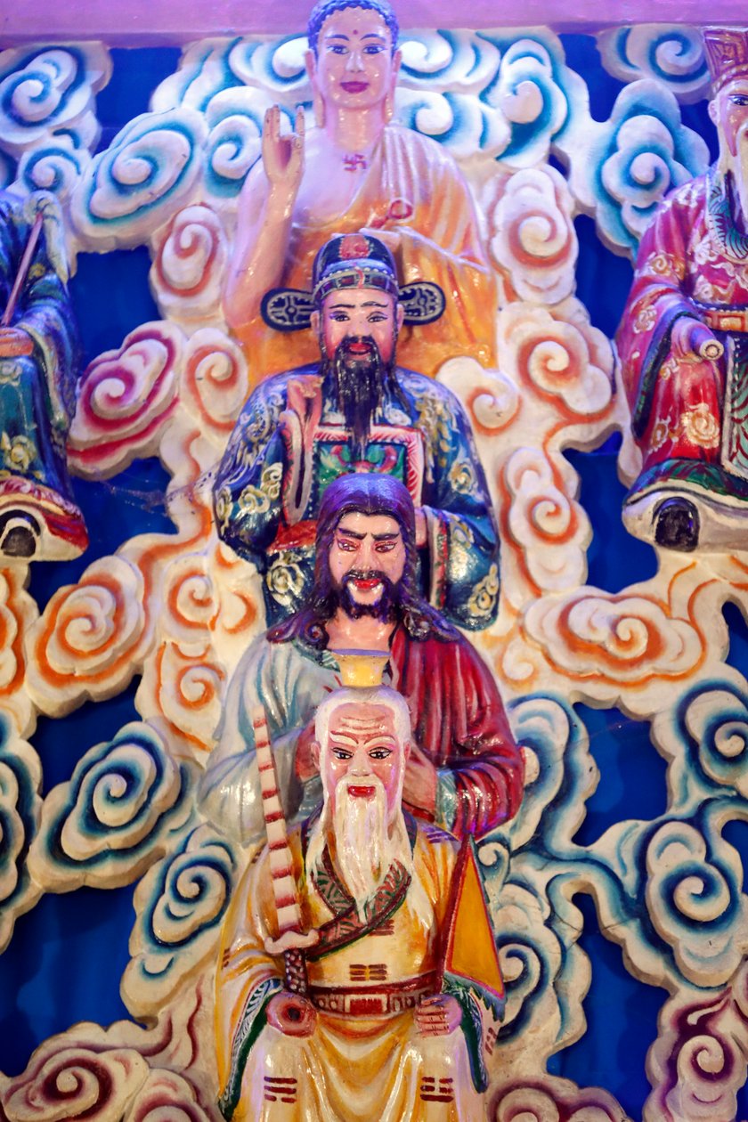 Temple Cao Dai, Lao Tseu, Jésus, Bouddha et Confucius, Phu Quoc, Vietnam - Unknown