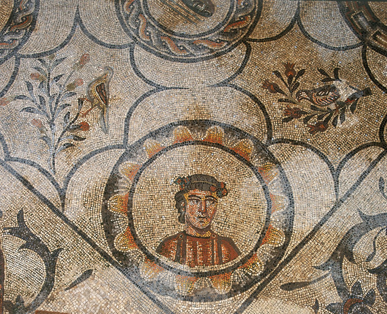 Détail du sol de la basilique paléochrétienne d
