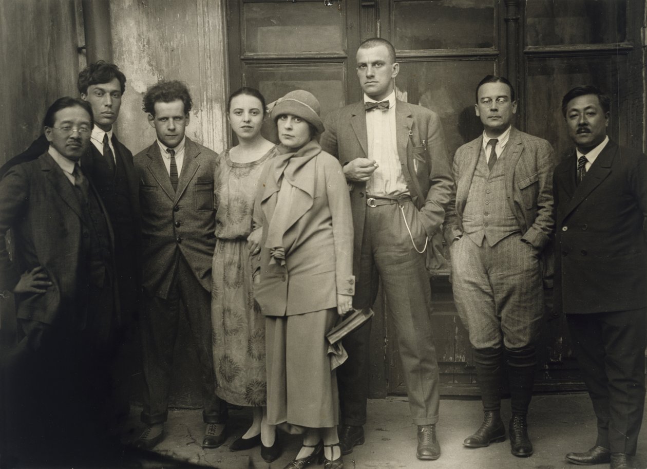 Portrait de groupe (Tamiji Najito, Boris Pasternak, Sergei Eisenstein, Olga Trejakova, Lili Brik, Vladimir Mayakovsky et le diplomate soviétique Voznesensky), Moscou, 1924 - Unknown
