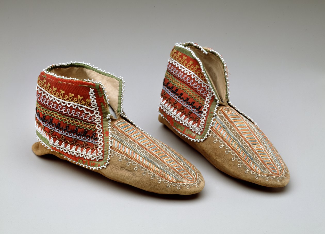 Paire de mocassins, Iroquois, vers 1830 - American School
