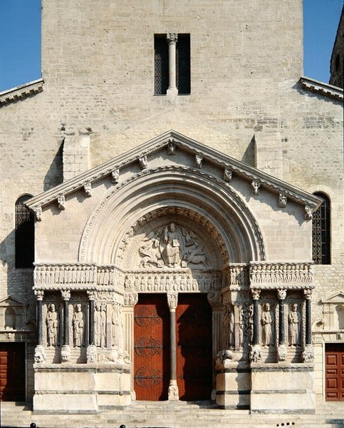 Vue du portail - French School