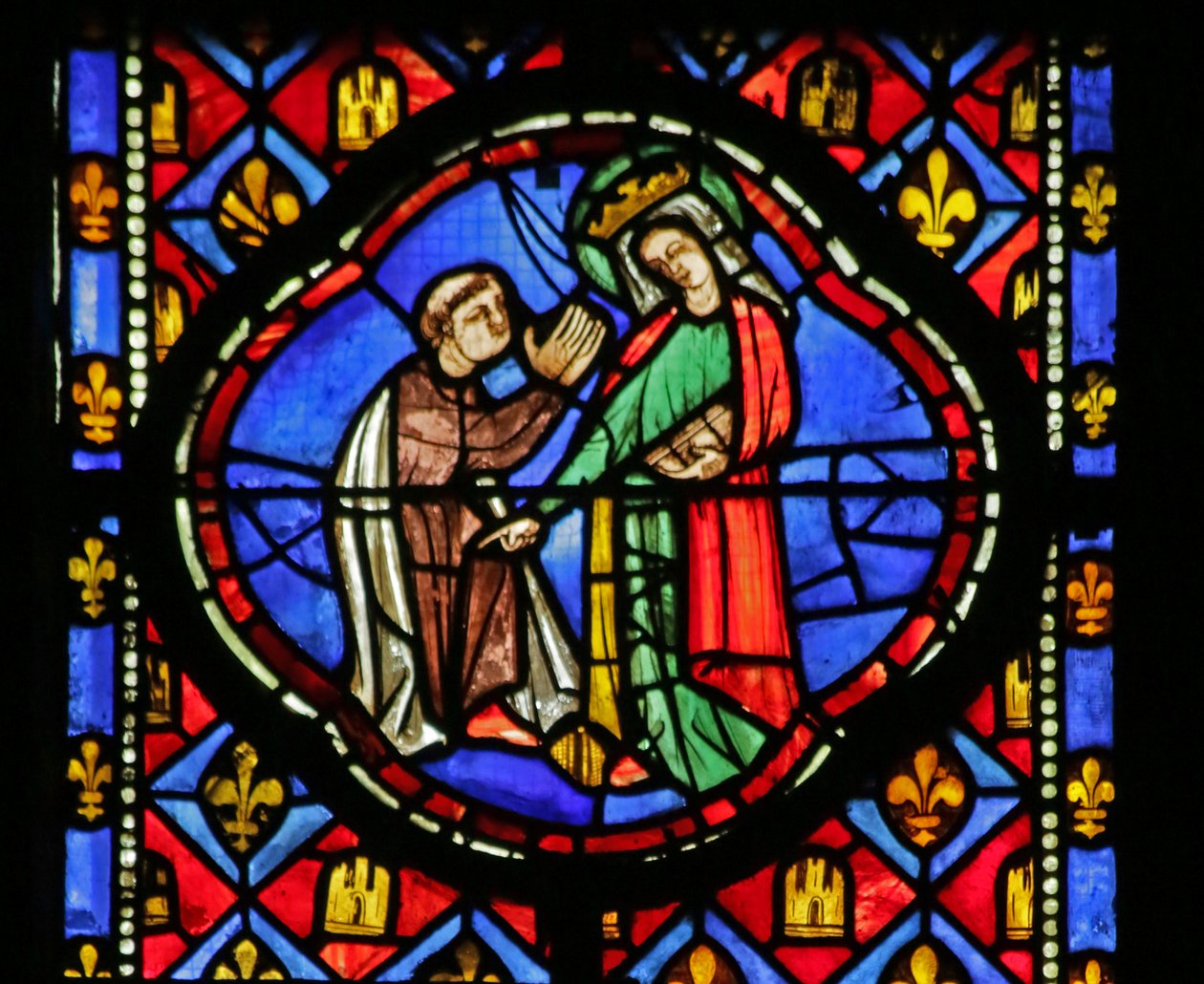 Vitrail représentant la Vierge Marie - French School
