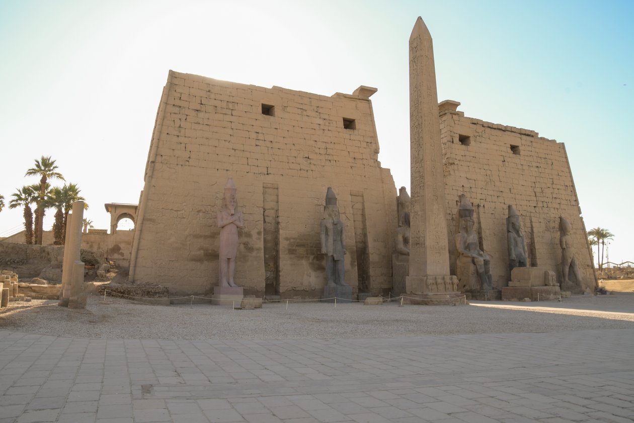 Le temple de Louxor, architecture égyptienne antique à Louxor - Albert Mansour
