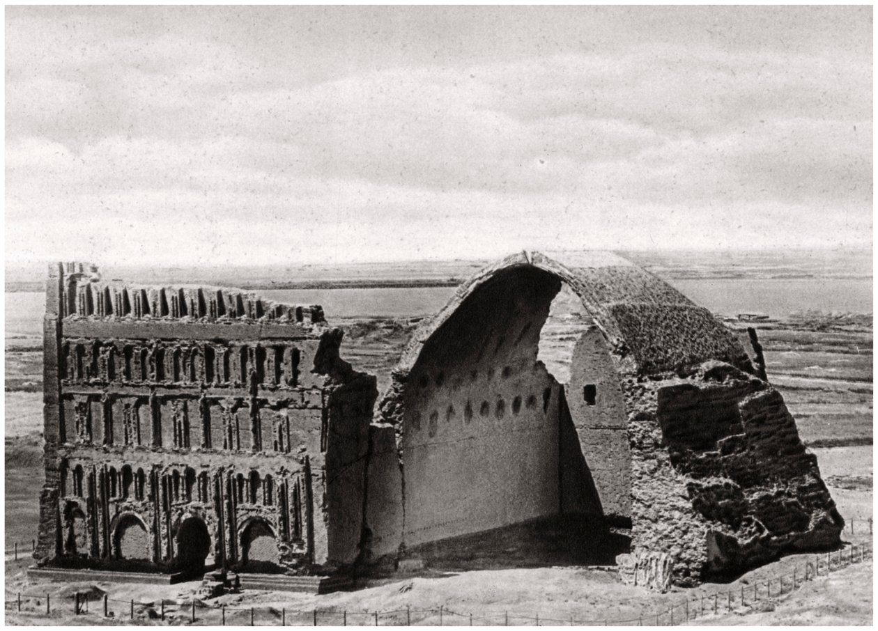 Le Taq-i Kisra vu du ciel, Ctésiphon, Irak, 1925 - A. Kerim