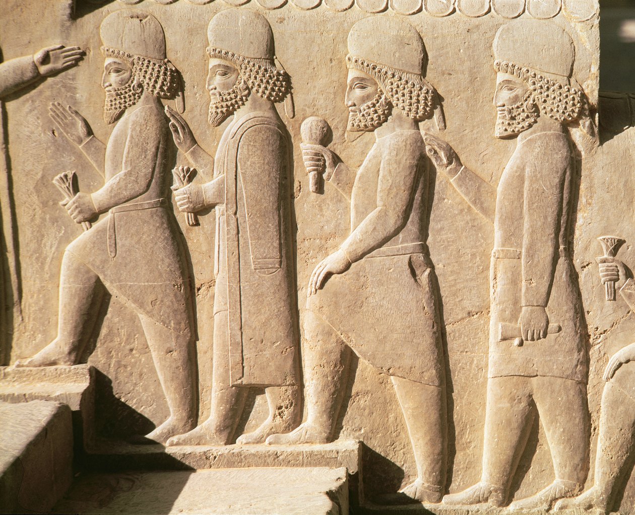 Relief représentant des gardes médians des escaliers de la salle Triplyon, période achéménide, VIe-Ve siècle av. J.-C. - Achaemenid