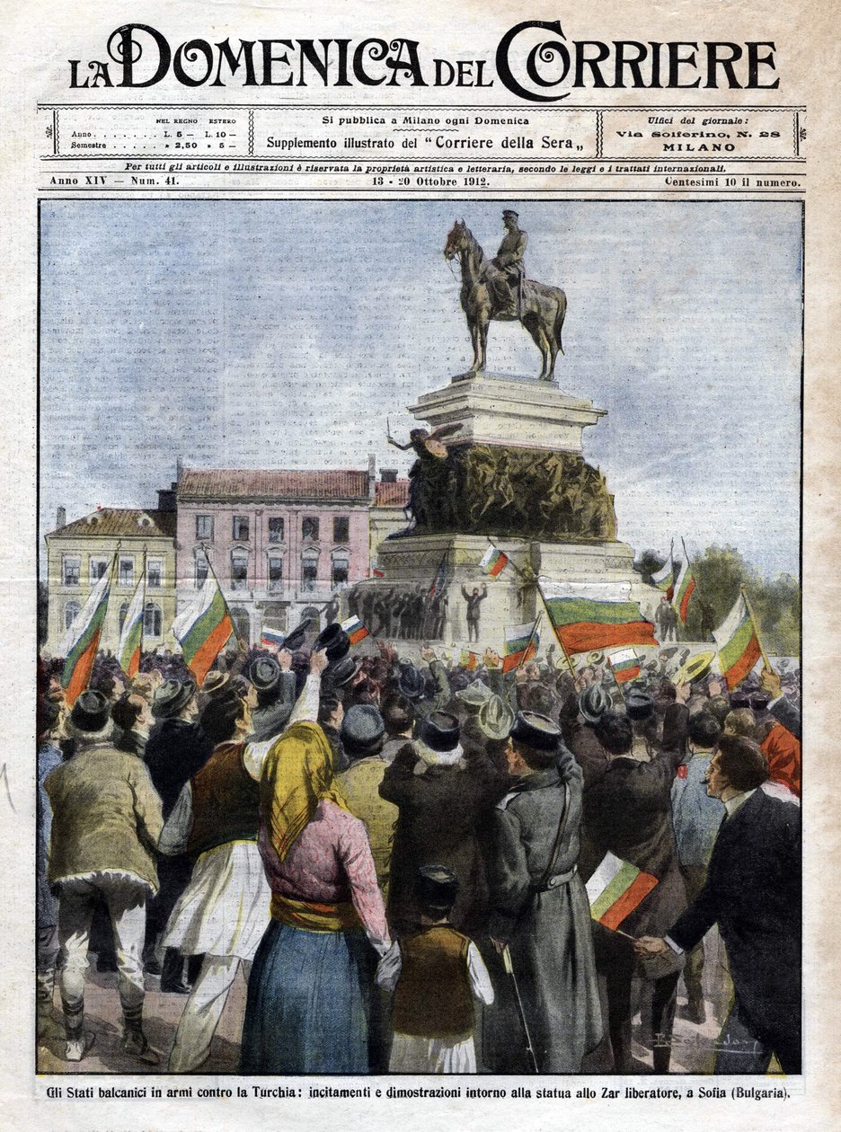 Première guerre balkanique : manifestations devant la statue du tsar à Sofia, Bulgarie - Illustration de Beltrame dans La Domenica del Corriere - octobre 1912 - Achille Beltrame