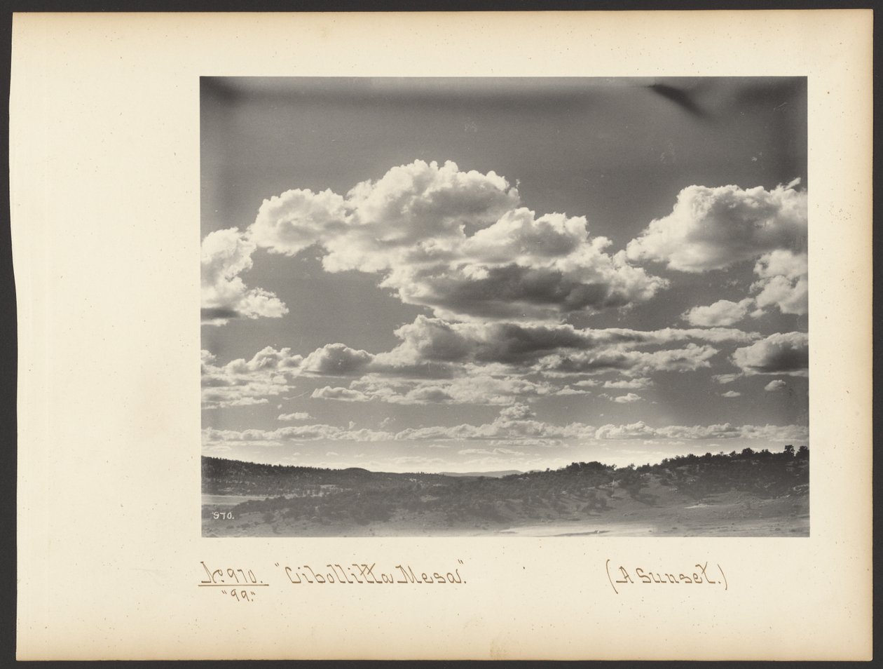 Cibollitta Mesa. (Un coucher de soleil.) - Adam Clark “A. C.” Vroman