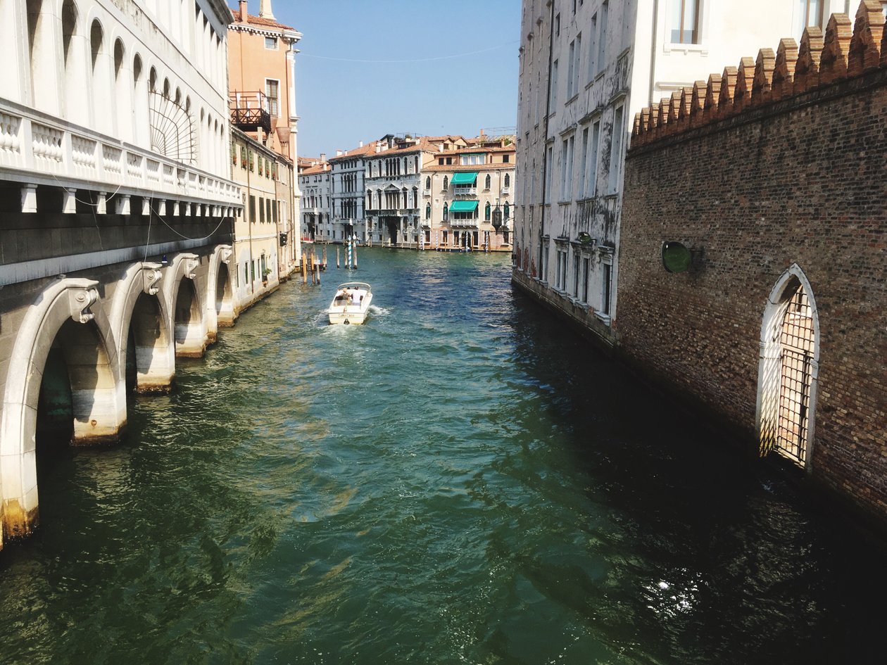 Venise, la ville des lagunes - Alexandra Joseph