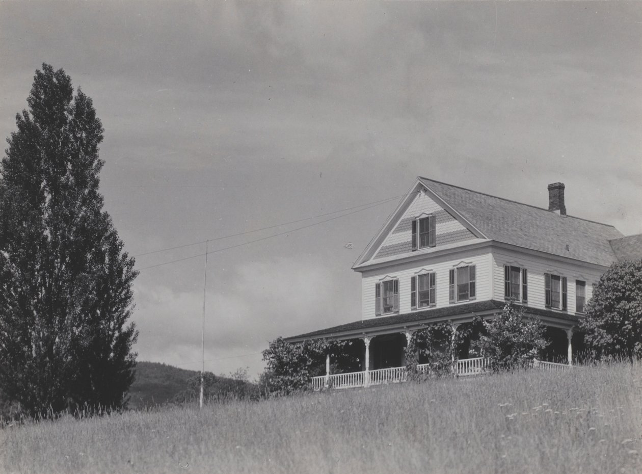 Maison sur la colline, lac George - Alfred Stieglitz