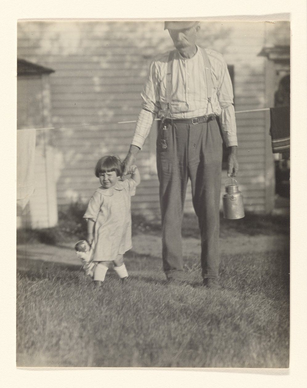 [Yvonne Boursault et Fred Varnum, Lake George] - Alfred Stieglitz