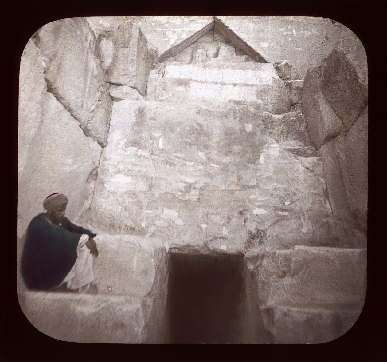 Égypte - Entrée de la Pyramide de Khéops - American Photographer