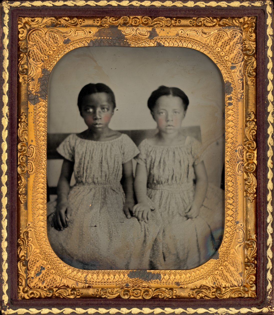 Portrait de deux jeunes filles, v. 1860 (photo) - American Photographer