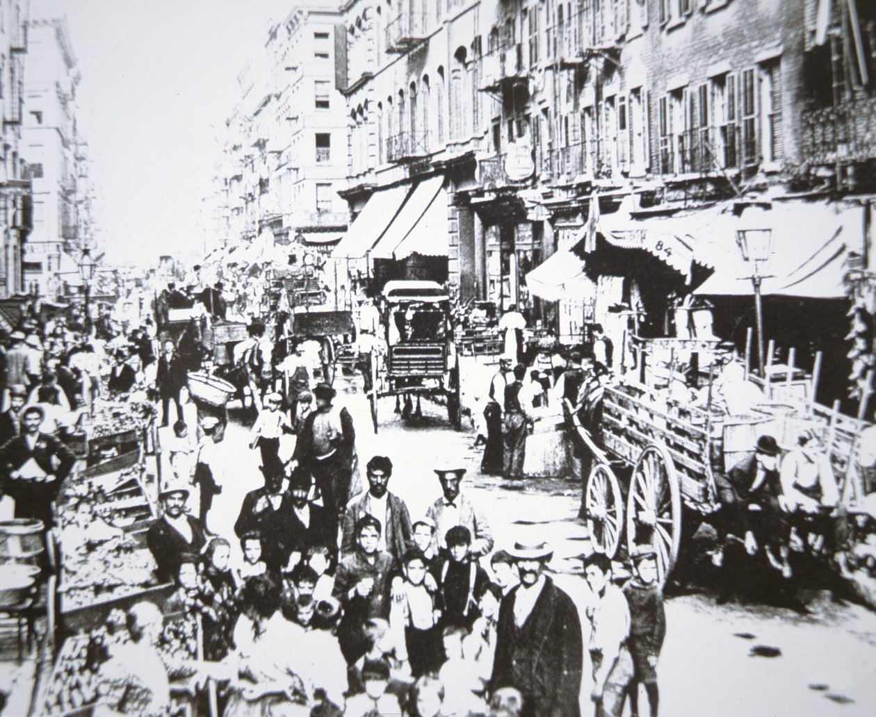 Marché de rue à Mulberry Street, Lower East Side, New York - American Photographer
