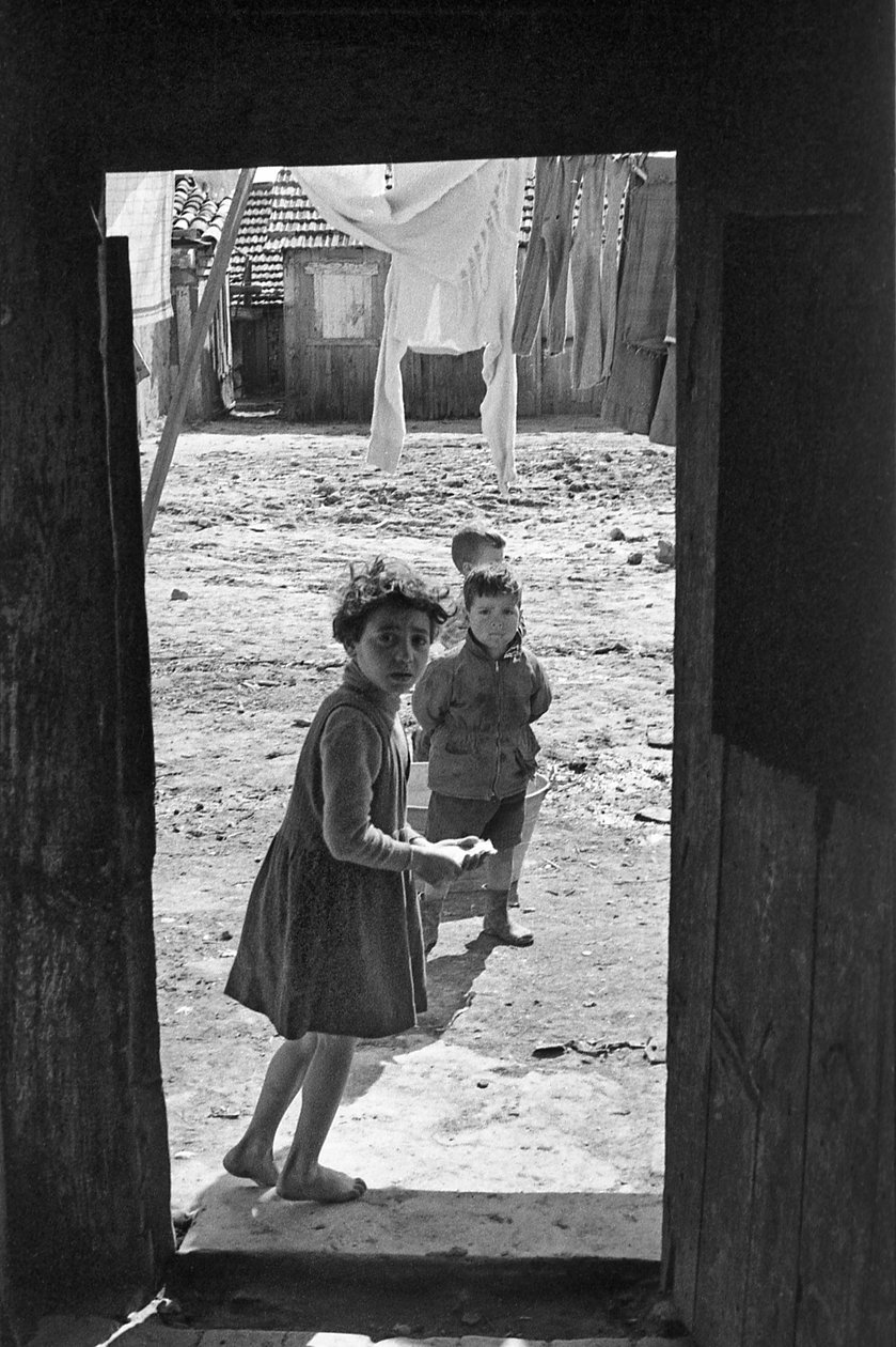 CROTONE - BIDONVILLES OUVRIERS, - Ando Gilardi
