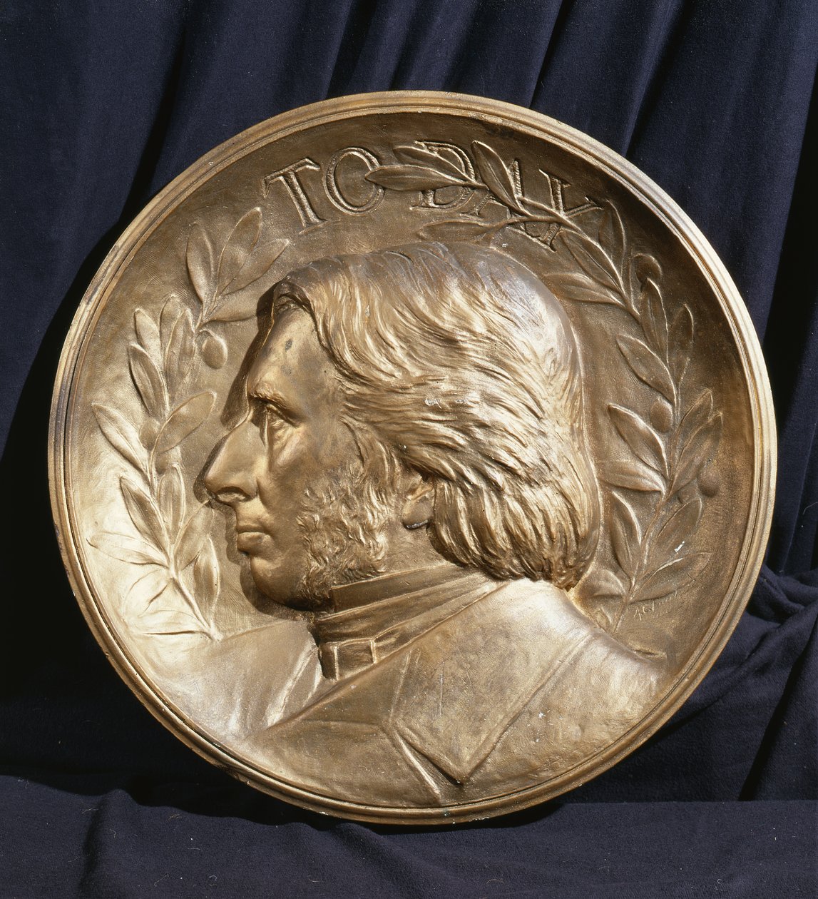 Portrait en médaillon de John Ruskin - Andrea Carlo Lucchesi