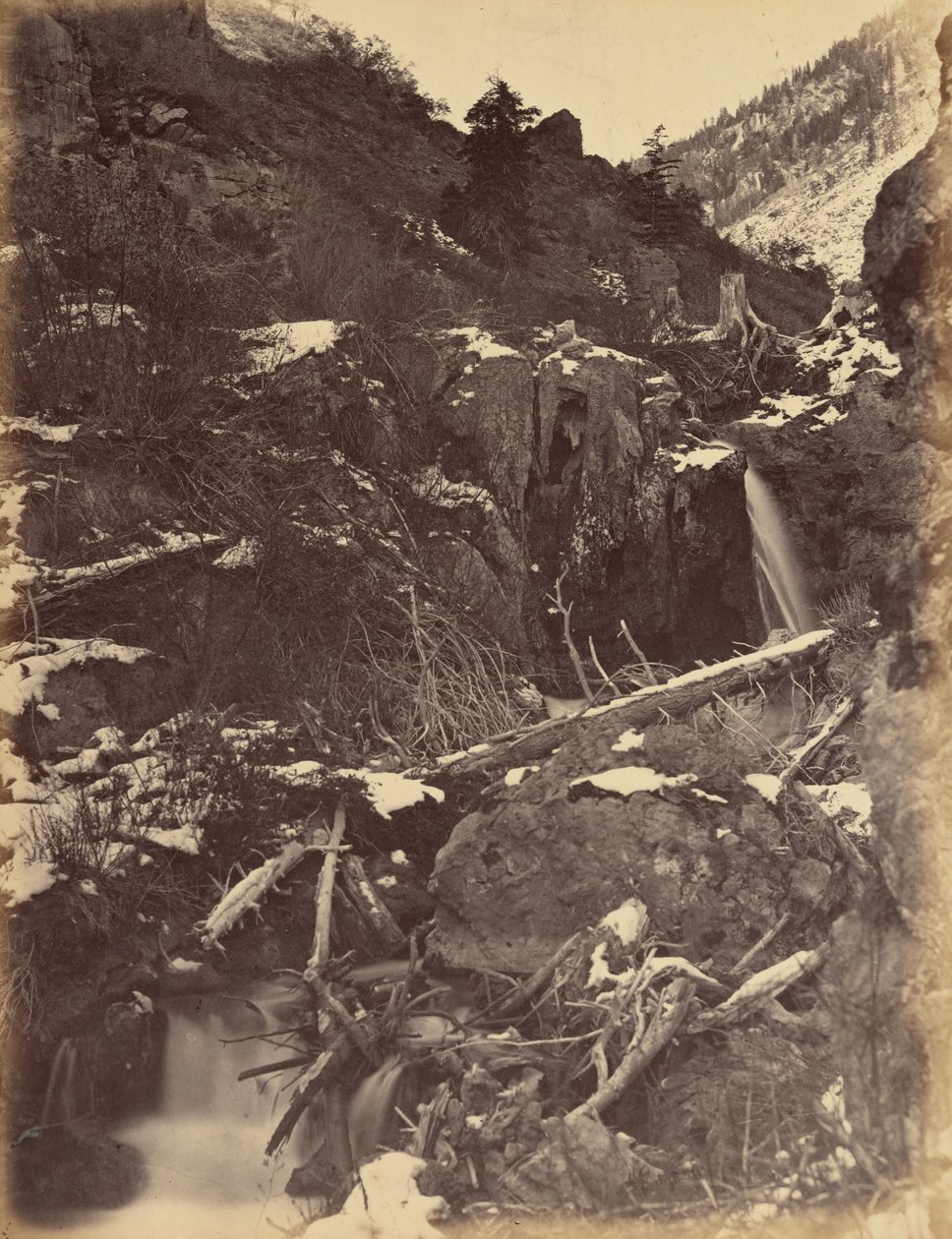 Planche 46. Canon de City Creek, près des chutes de City Creek, 1869 (photo) - Andrew Joseph Russell