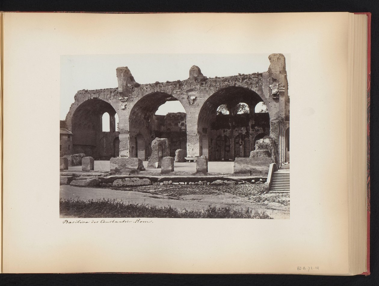 Vue de la Basilique de Maxence sur le Forum Romain à Rome, Italie - Anonymous