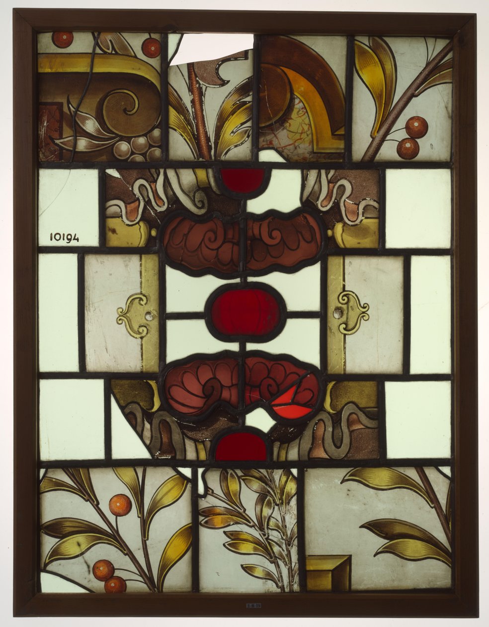 Panneau avec vitraux colorés, fragments d