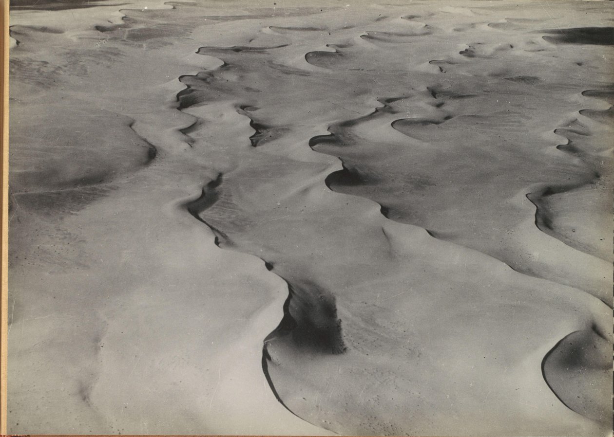 Paysage désertique, probablement au Moyen-Orient - Anonymous