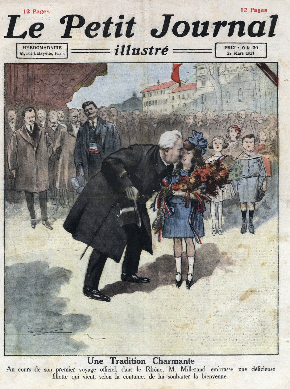 Une petite fille offre un bouquet aux couleurs tricolores au Président de la République Alexandre Millerand lors d