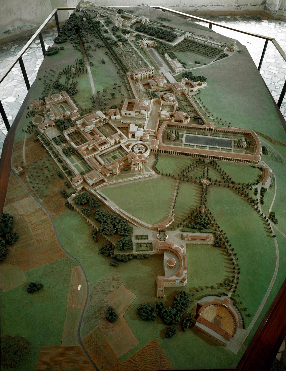 Art romain : modèle réduit de la Villa Adriana (Hadrien) - Anonymous Anonymous
