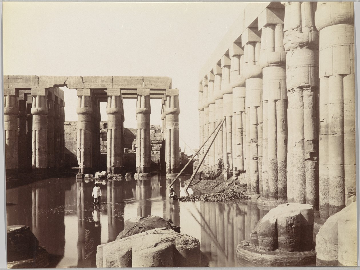 Temple de Louxor (Vue de la cour d