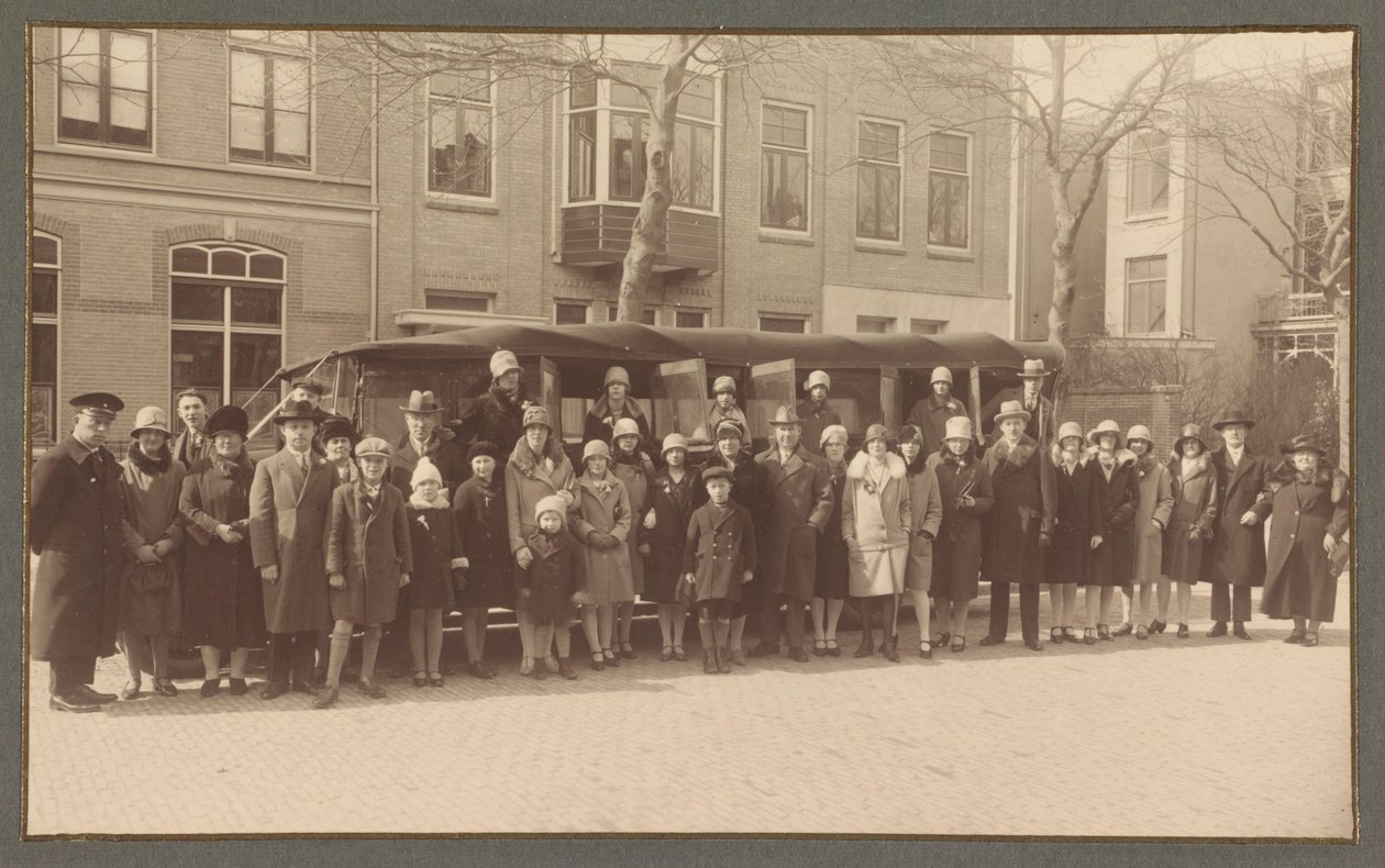 Portrait de groupe du personnel de l